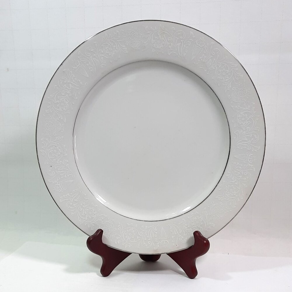 Crown Victoria Lovelace 10 1/4" Dinner Plate Japan Fine China  Replacement